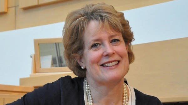 Organist Jan Kraybill