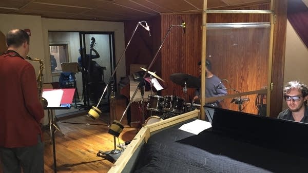 Arun luthra and band in recording studio