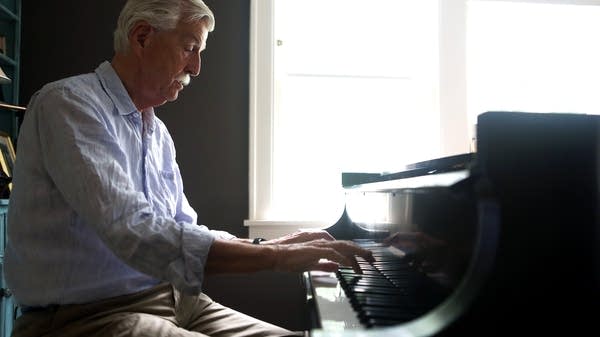 Poster Butch Thompson