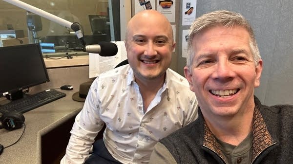 Poster Joseph Li with Steve Staruch