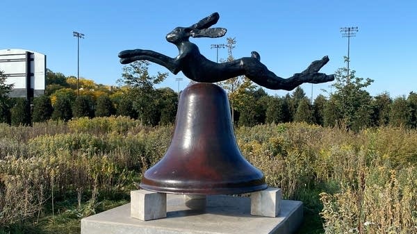 Hare on Bell on Portland Stone Piers-Benny Flanagan