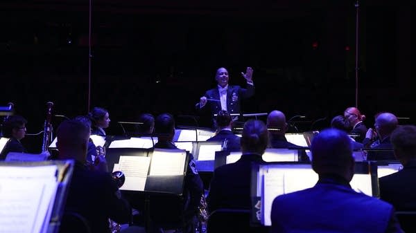 U.S. Air Force Band celebrates Minnesota and U.S. in patriotic Minneapolis concert