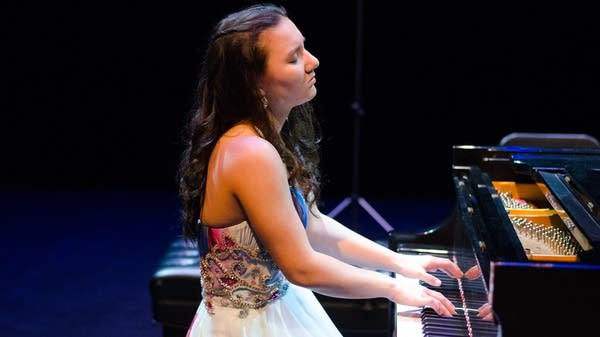 Minnesota Varsity alum Emma Taggart featured on 'From the Top'